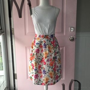 Textured bright print midi skirt